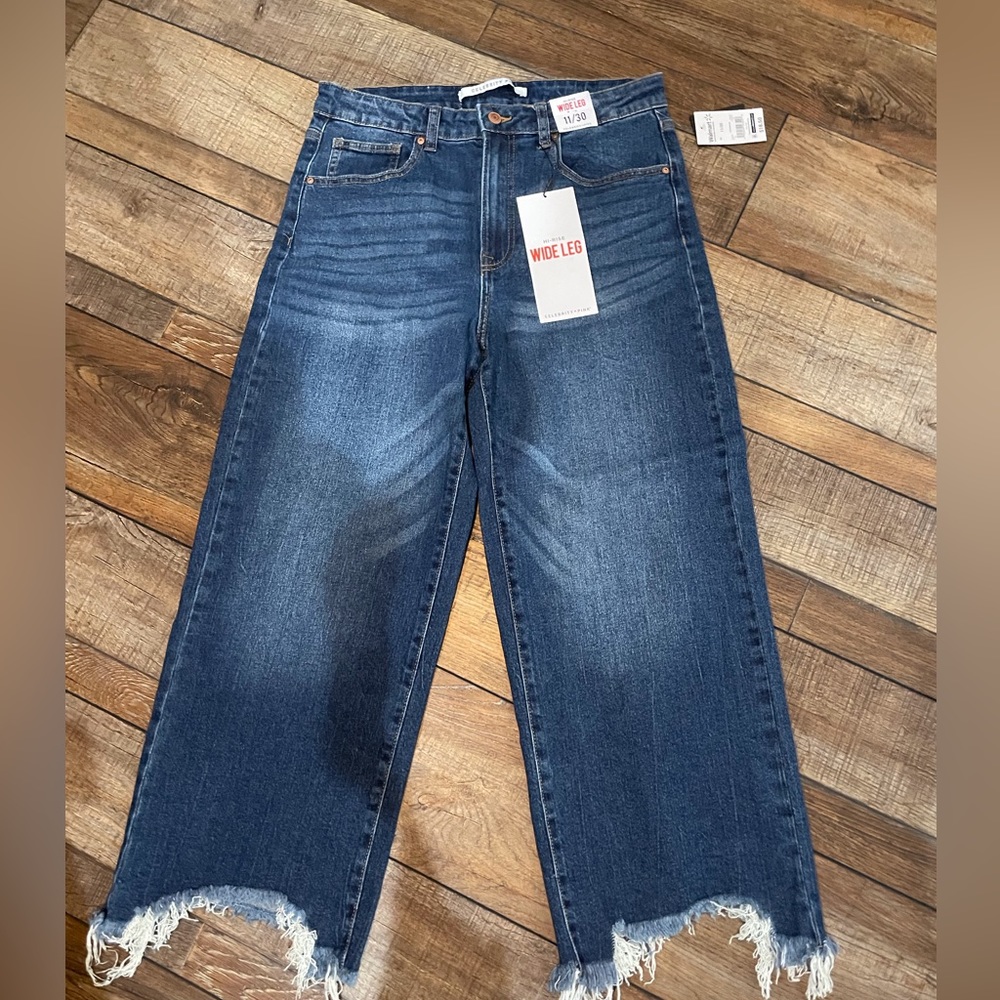 Walmart wide leg Jean. Distressed hem. NWT